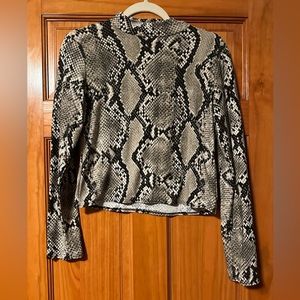 Snakeskin long sleeve slightly cropped top, size large